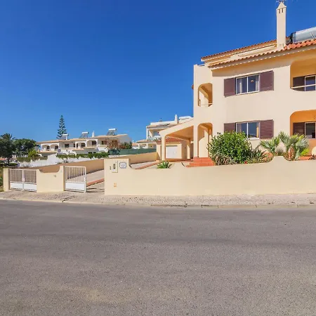 Flor De Maio By Interhome * Patroves