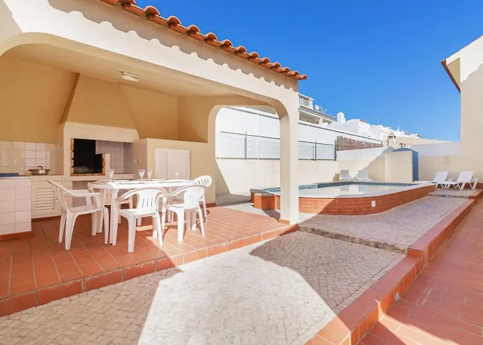 Flor De Maio By Interhome